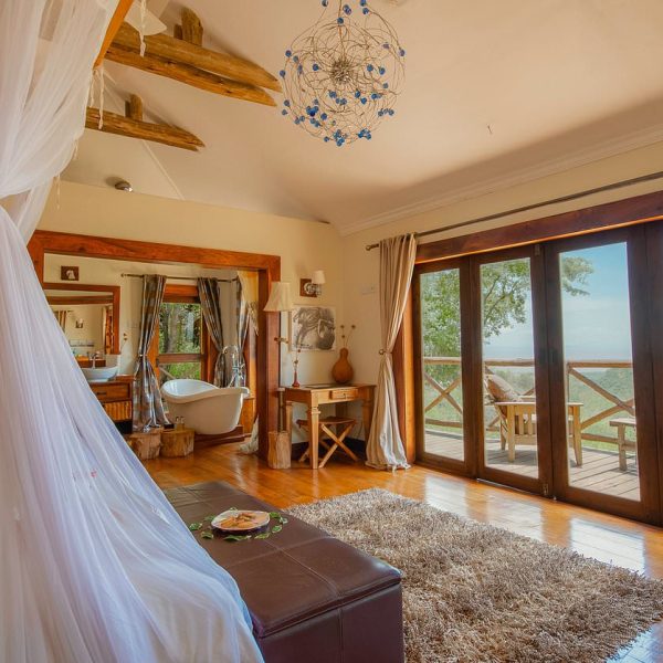 king-size-bed-with-views